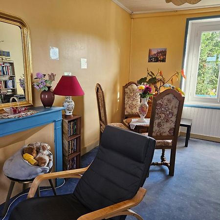 Chambre D'Hote A Cote De La Voie Verte Gourin Esterno foto