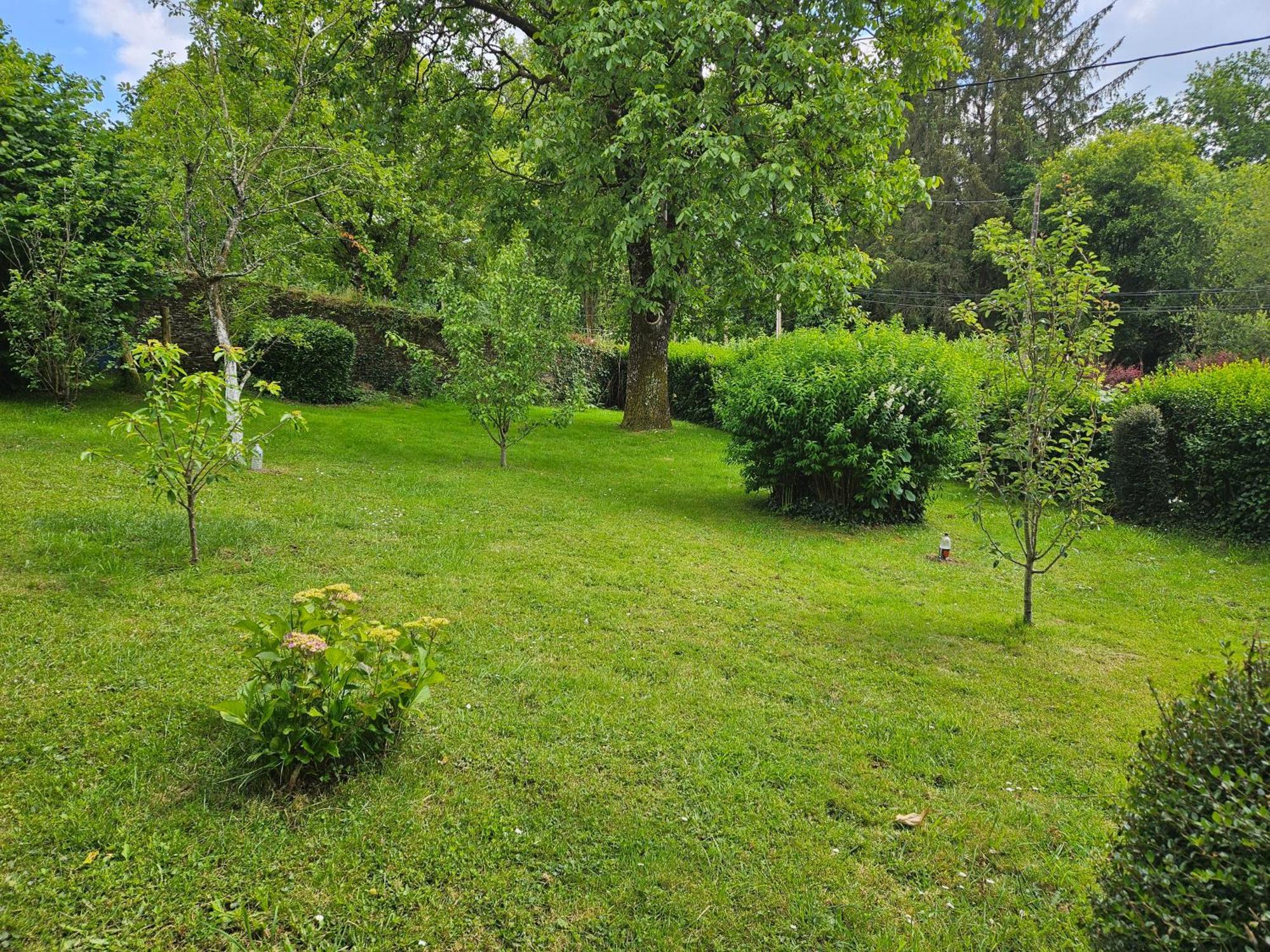 Chambre D'Hote A Cote De La Voie Verte Gourin Esterno foto